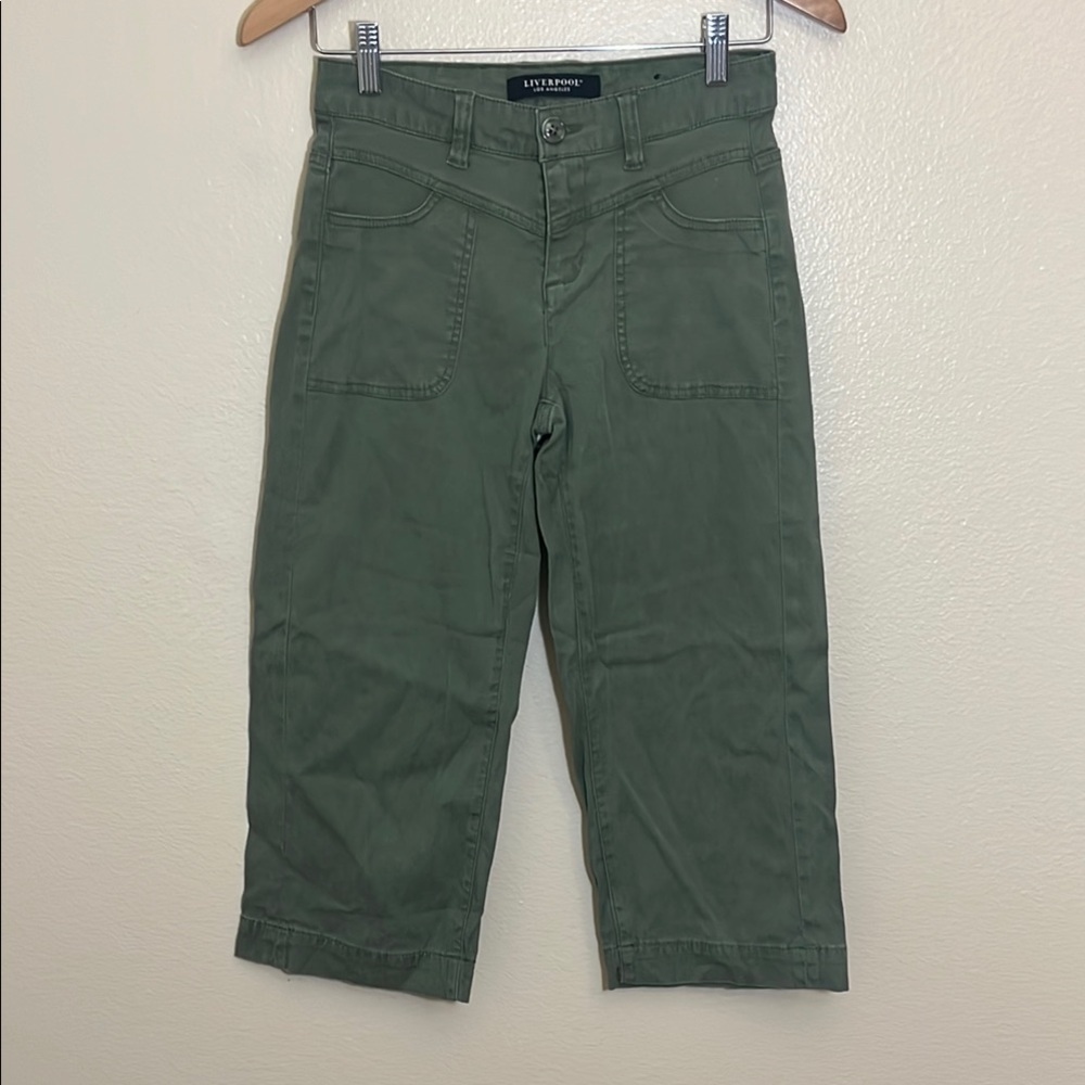 Liverpool Green Cropped Pants
